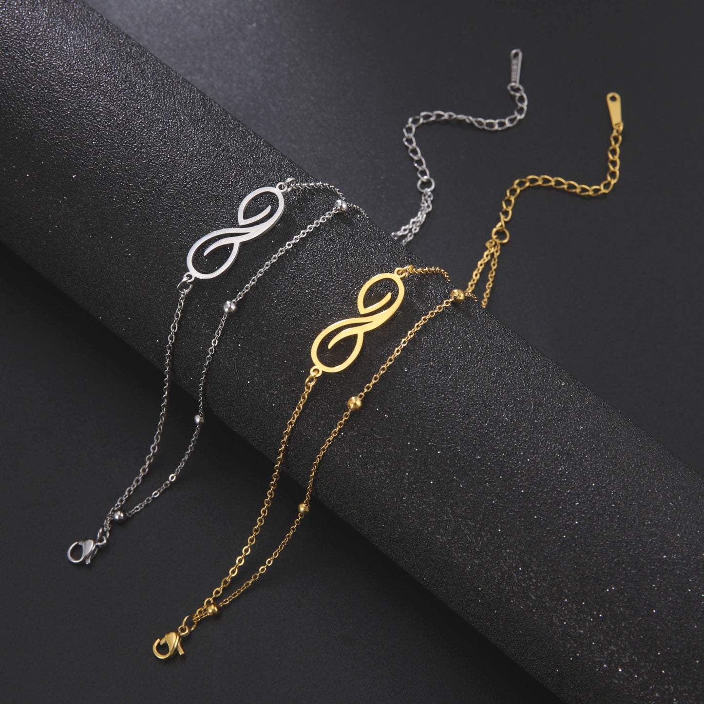 8-character Love Infinite Bracelet